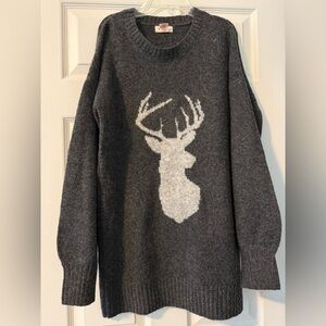 Yes Lola Gray Sweater with White Deer Design🦌